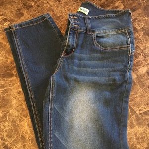 Paris Blues Stretchy Jeans Size 11.